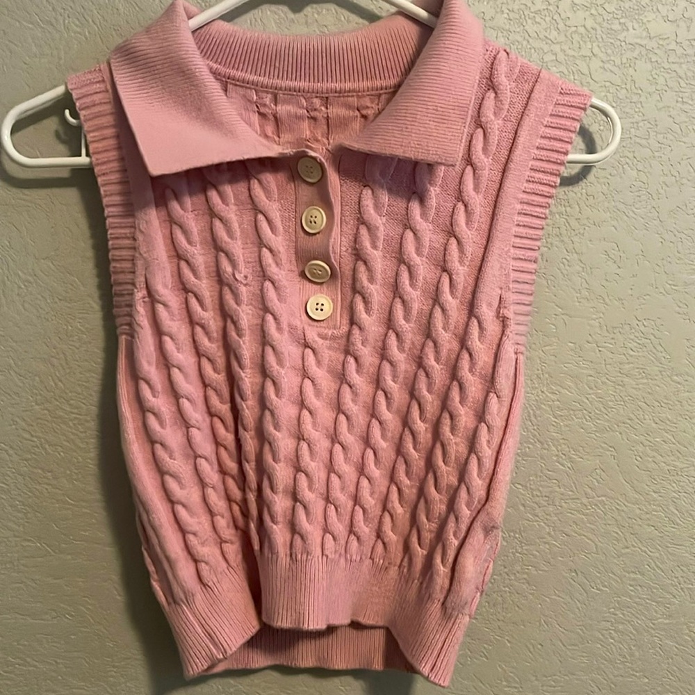 pink knit vest